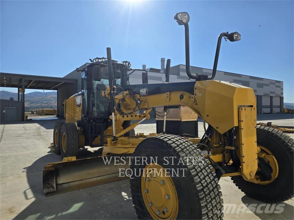 CAT 150 AWD Grader