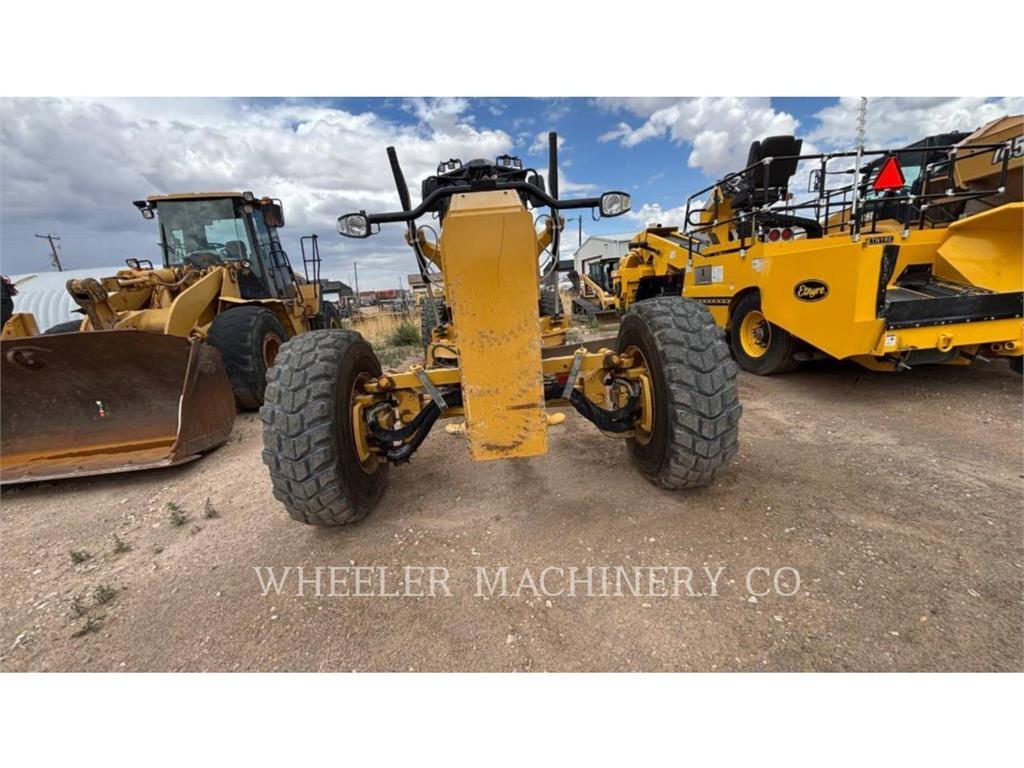 CAT 150 AWD Grader