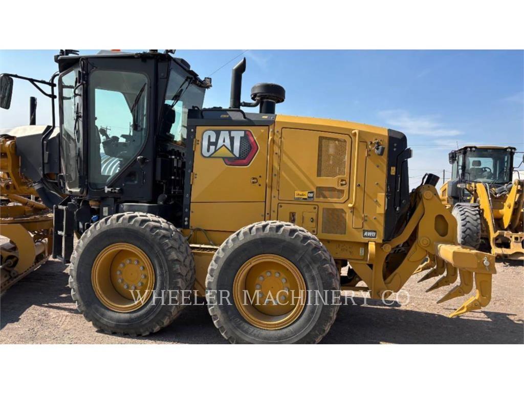 CAT 150 AWD Grader