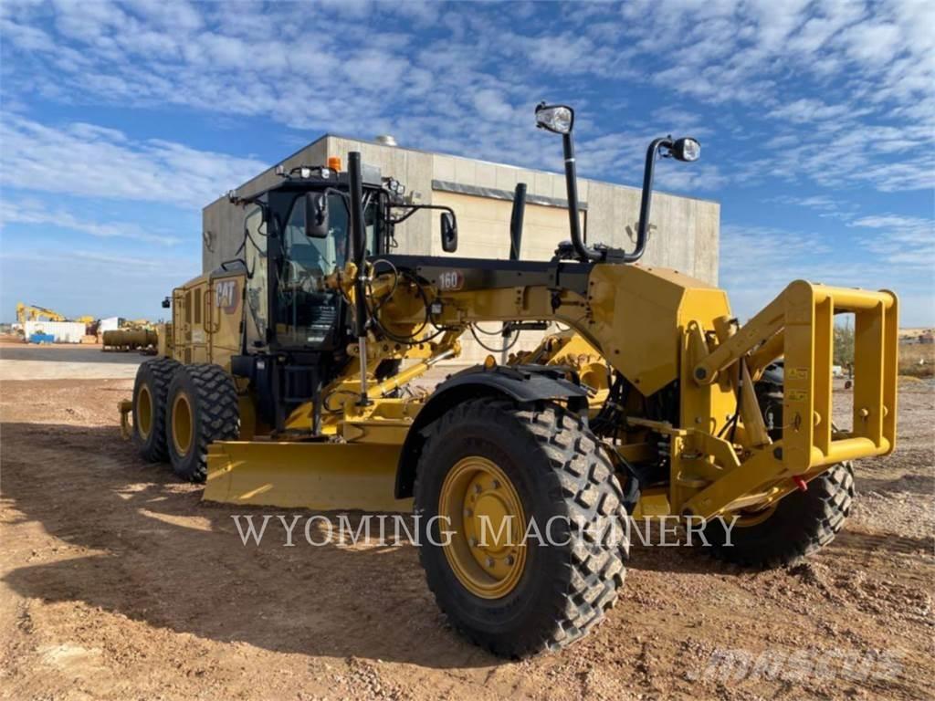 CAT 160 AWD Grader