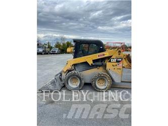 CAT 226D Kompaktlader