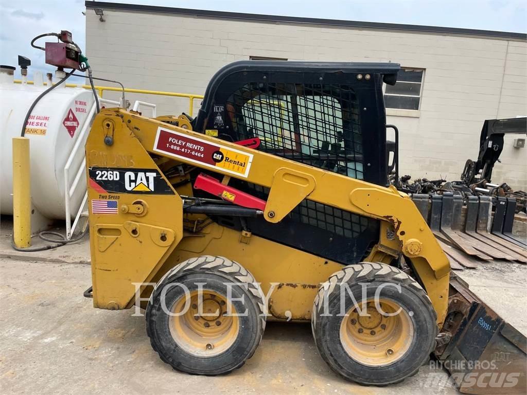 CAT 226D Kompaktlader
