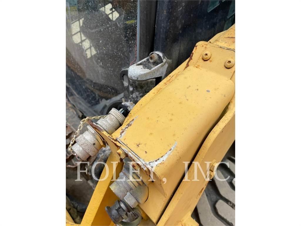 CAT 226D Kompaktlader