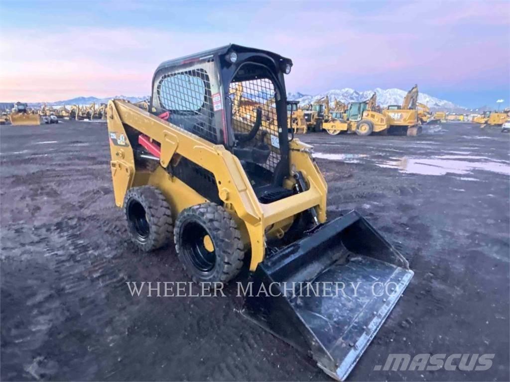 CAT 226D C1-H2 Kompaktlader