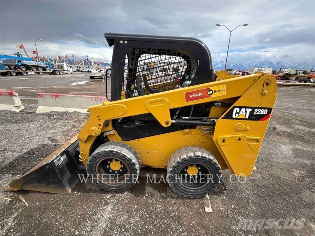 CAT 226D C1-H2 Kompaktlader