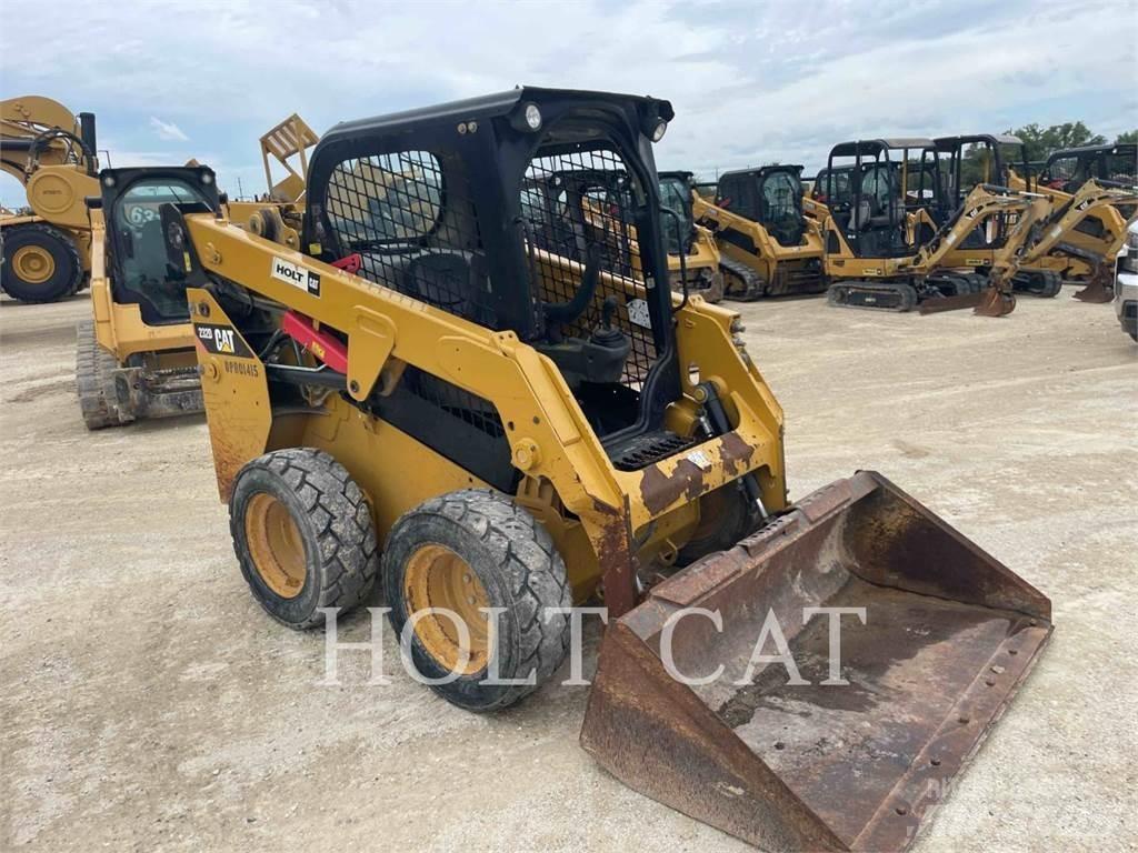 CAT 232D Kompaktlader