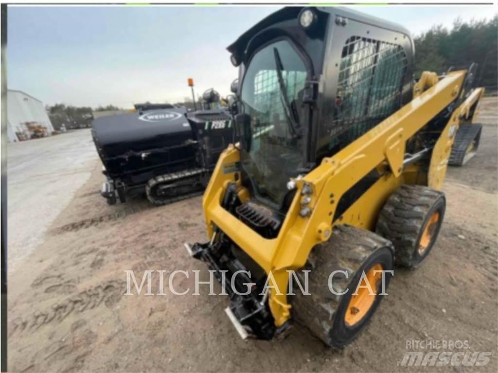 CAT 232D3 A2Q Kompaktlader