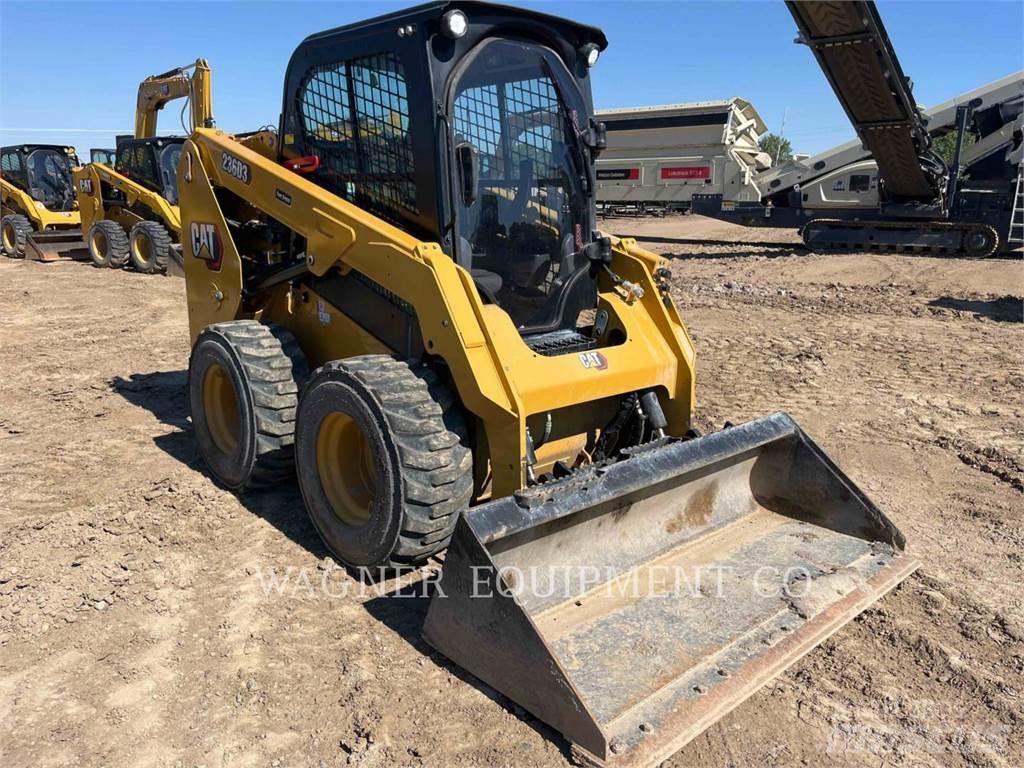 CAT 236D3 Kompaktlader
