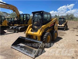 CAT 236D3 Kompaktlader