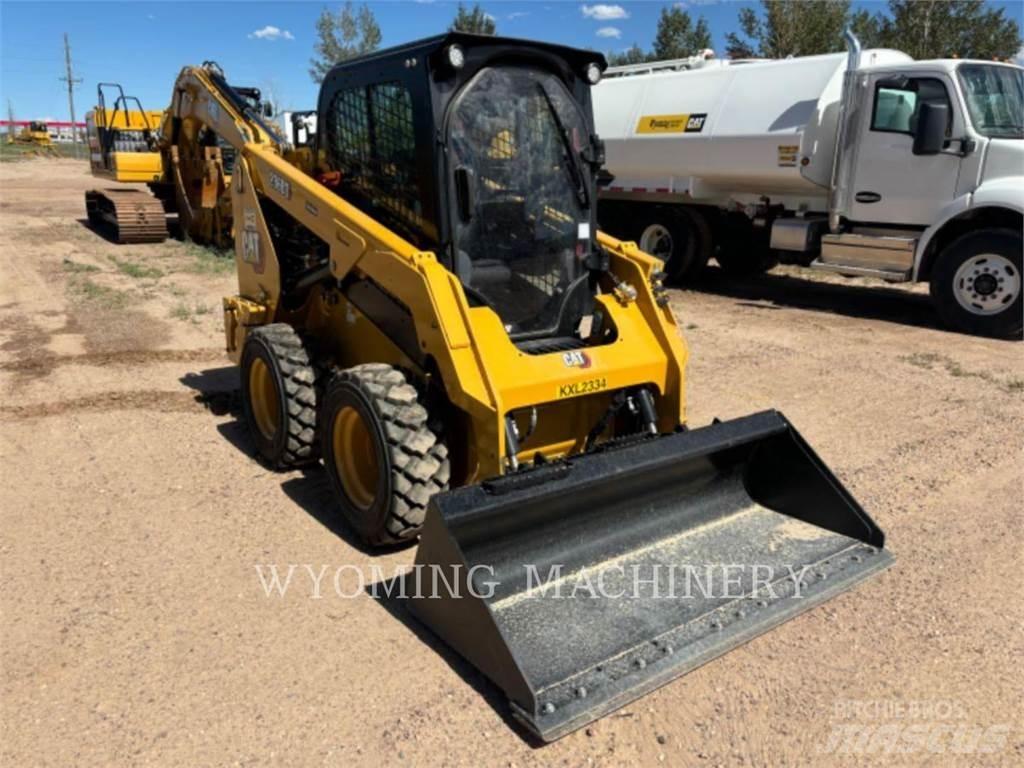 CAT 236D3 Kompaktlader