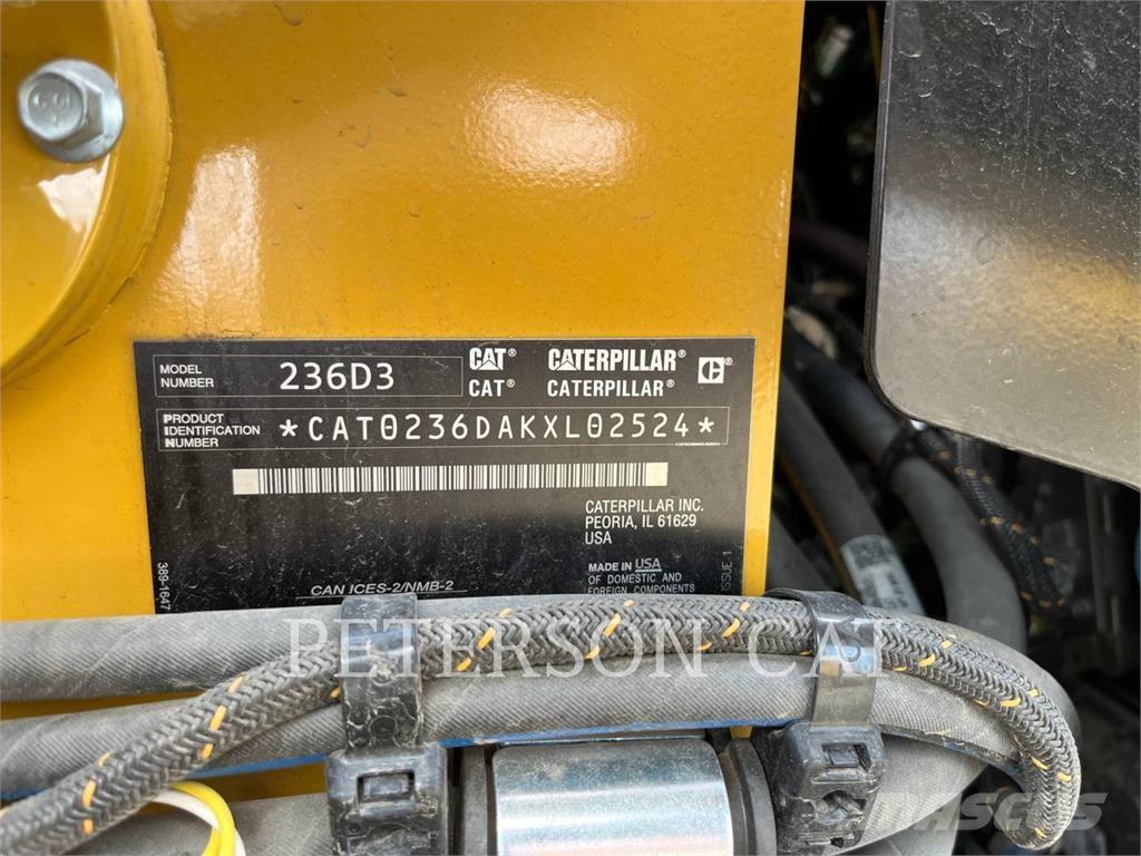 CAT 236D3 Kompaktlader