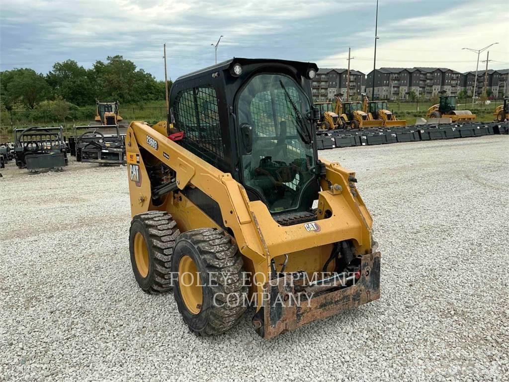 CAT 236D3 Kompaktlader
