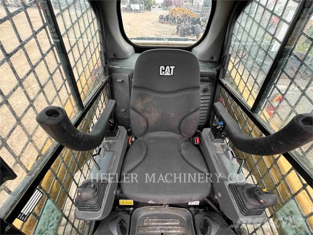 CAT 236D3 C3H2 Kompaktlader