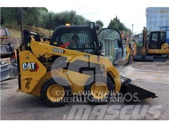 CAT 242D3 Kompaktlader