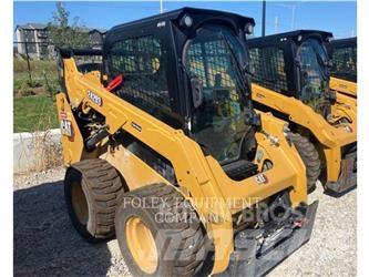 CAT 242D3STD2C Kompaktlader