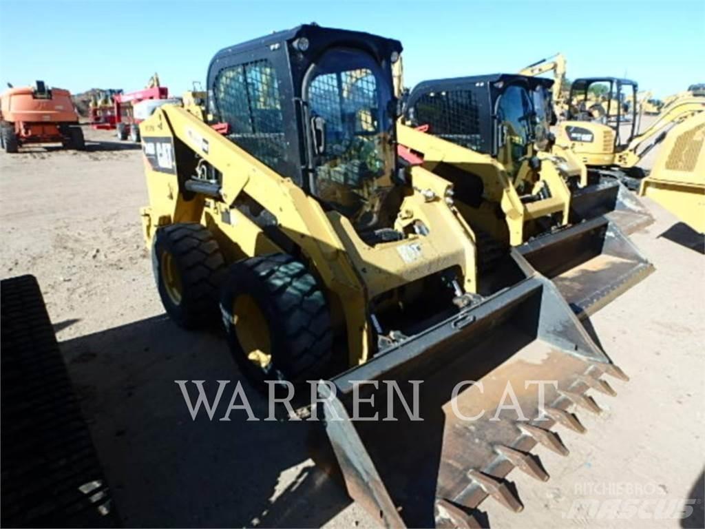 CAT 246D Kompaktlader