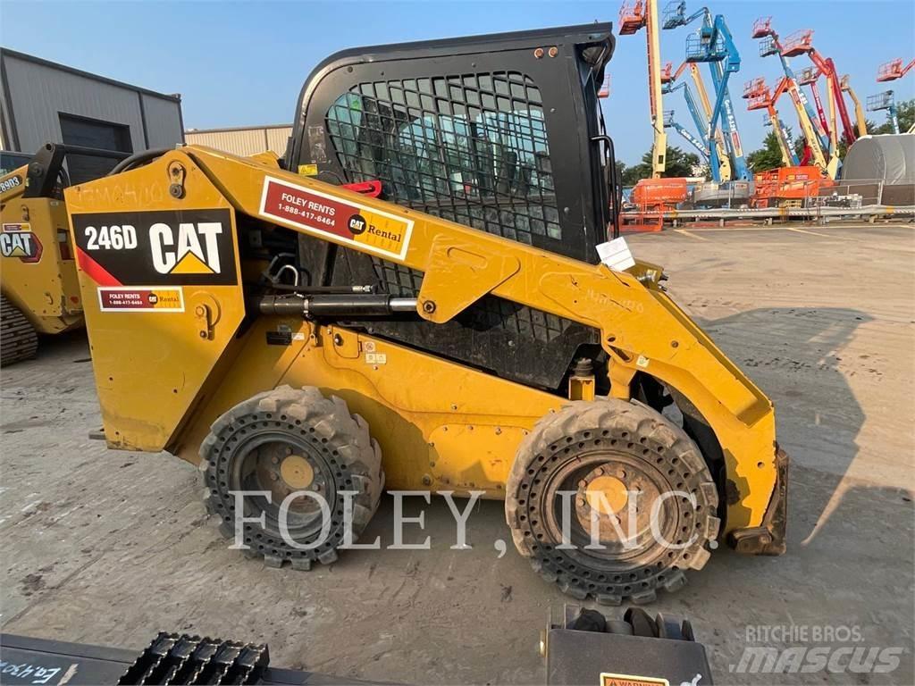 CAT 246D Kompaktlader