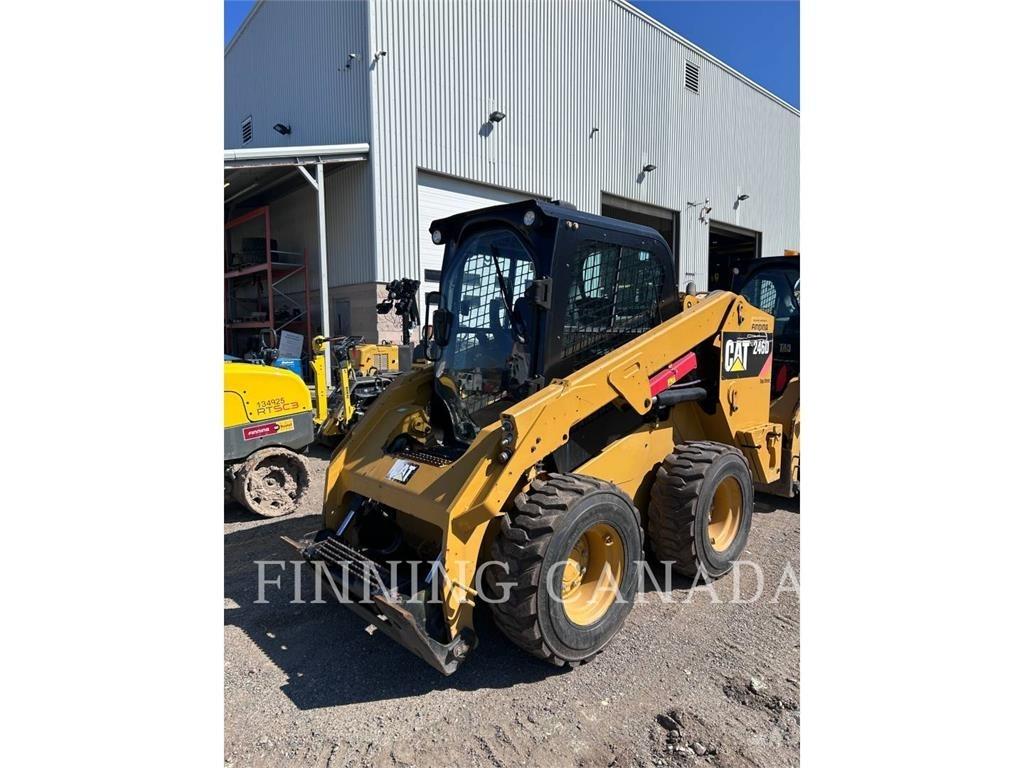 CAT 246D Kompaktlader