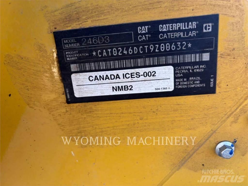 CAT 246D3 Kompaktlader