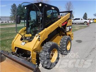 CAT 262D Kompaktlader