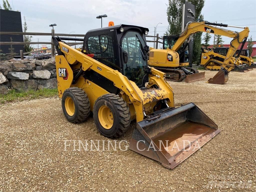 CAT 262D Kompaktlader