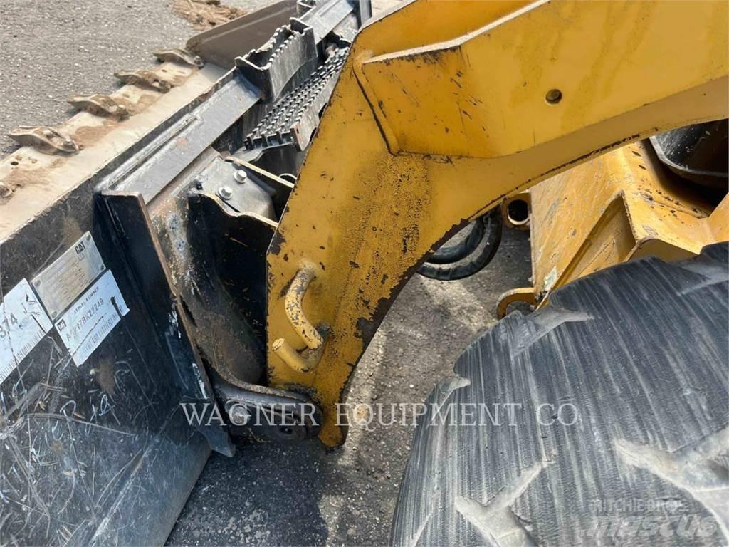 CAT 262D3 Kompaktlader