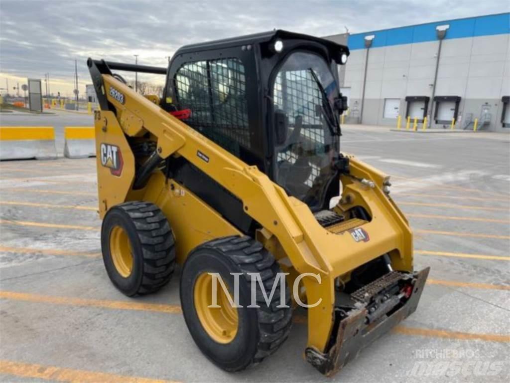 CAT 262D3 Kompaktlader
