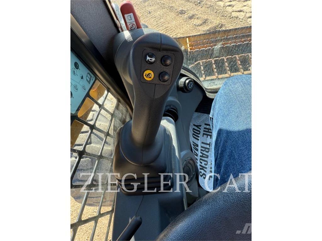 CAT 262D3 Kompaktlader