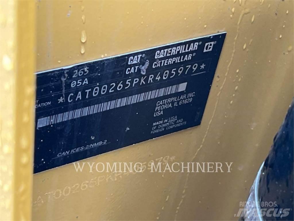 CAT 265 Kompaktlader