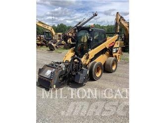 CAT 272D Kompaktlader