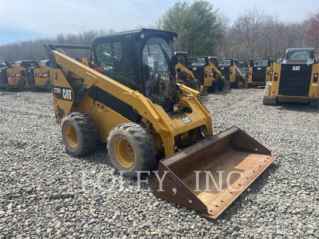 CAT 272D2 Kompaktlader