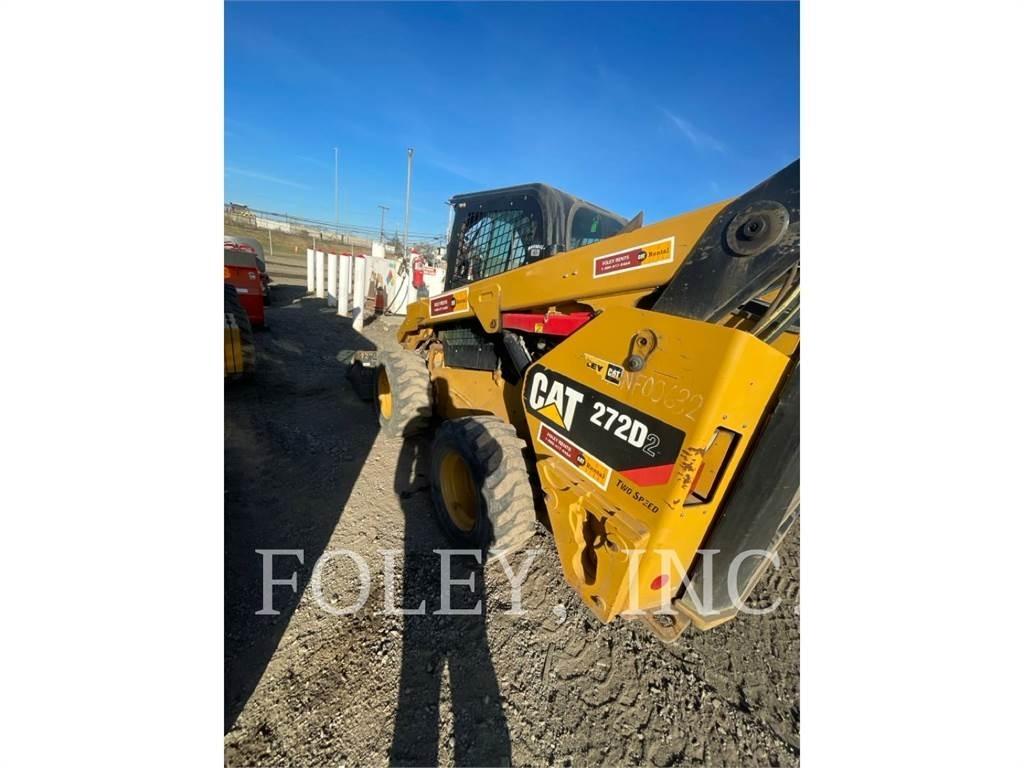 CAT 272D2 Kompaktlader