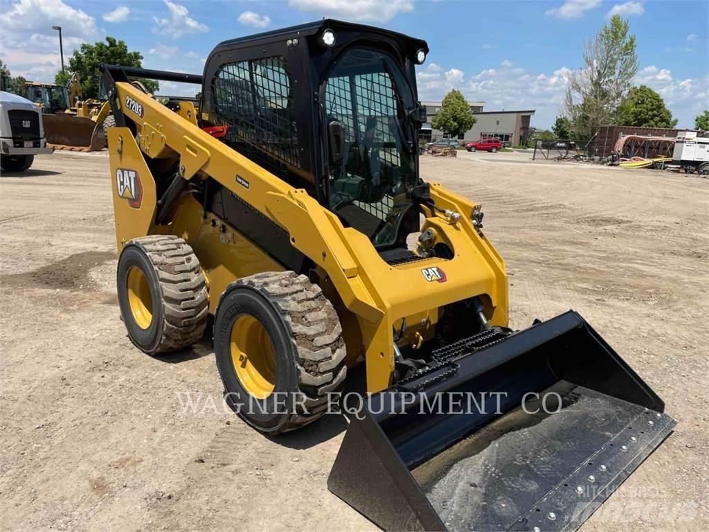 CAT 272D3 Kompaktlader