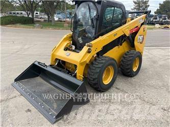 CAT 272D3 Kompaktlader