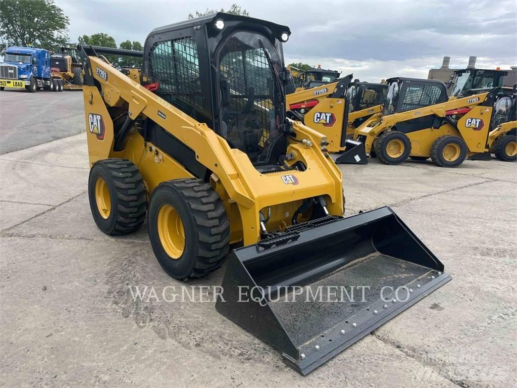 CAT 272D3 Kompaktlader