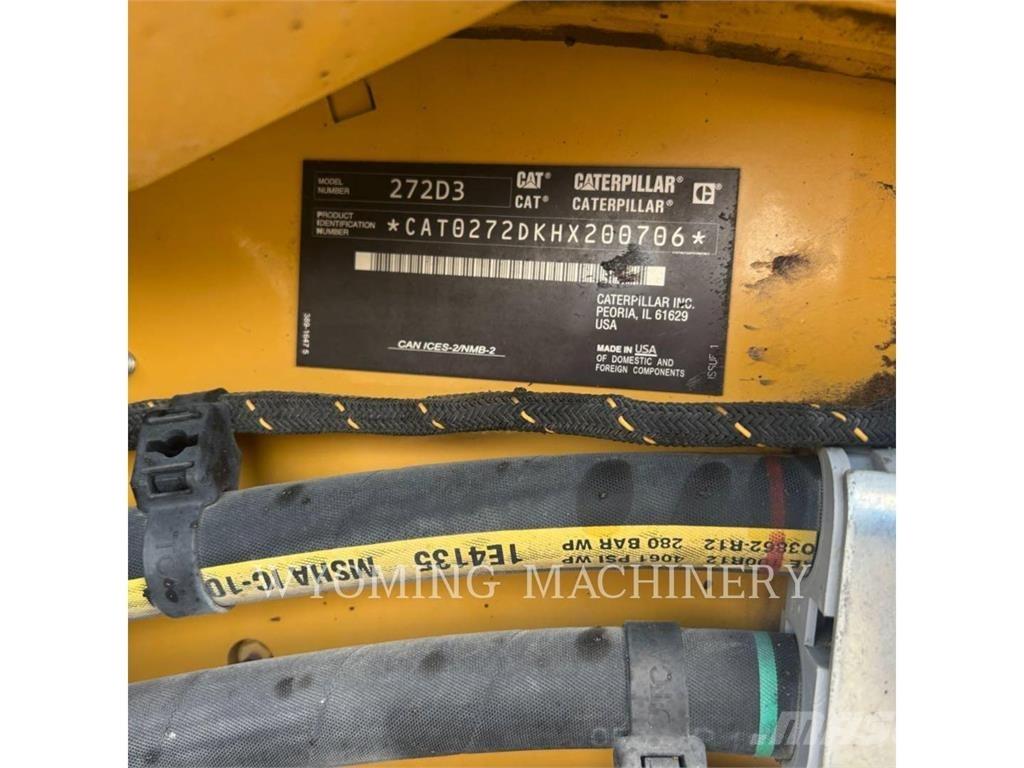 CAT 272D3 Kompaktlader