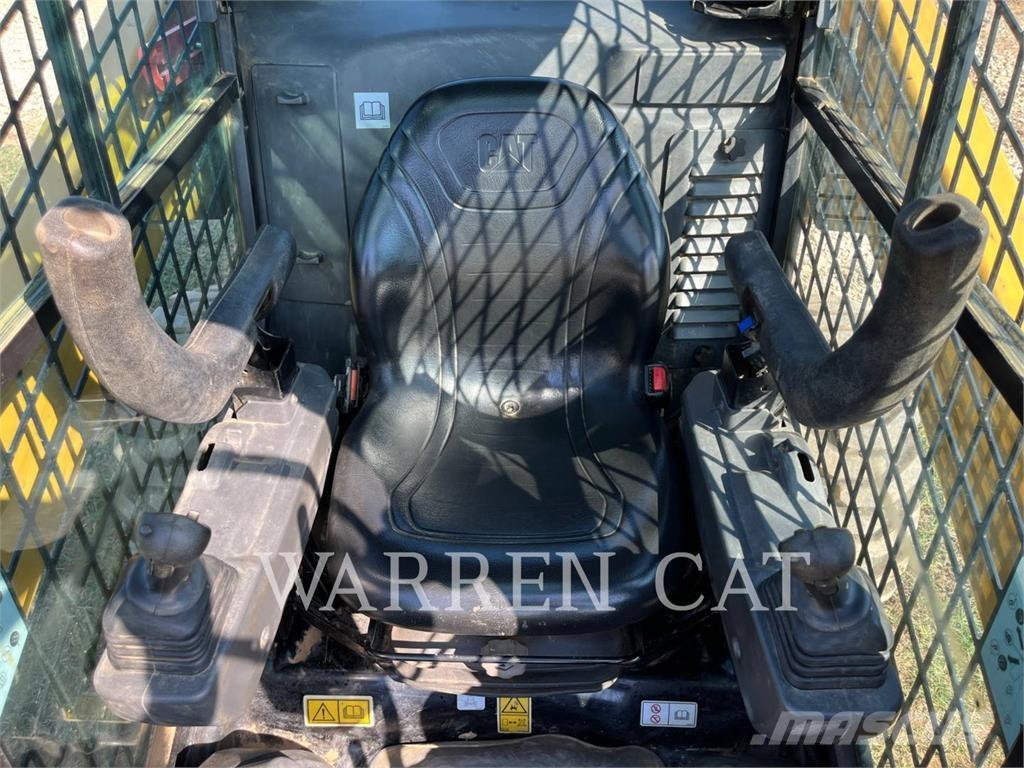 CAT 272D3 C3H1 Kompaktlader