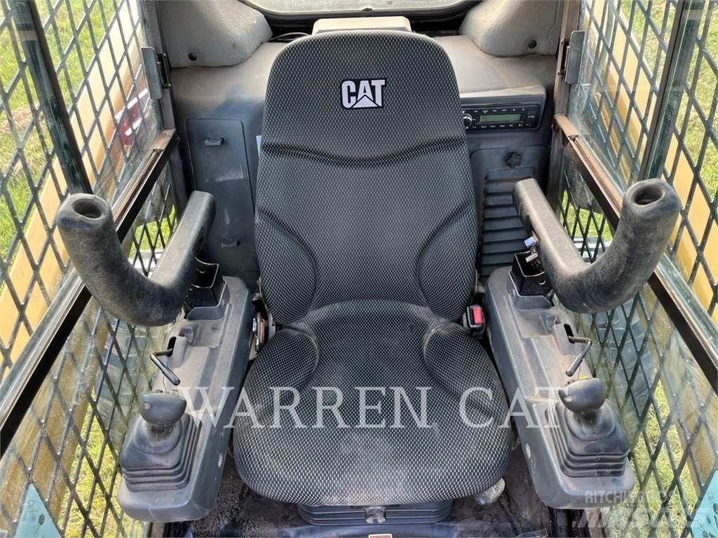CAT 272D3 C3H3 Kompaktlader