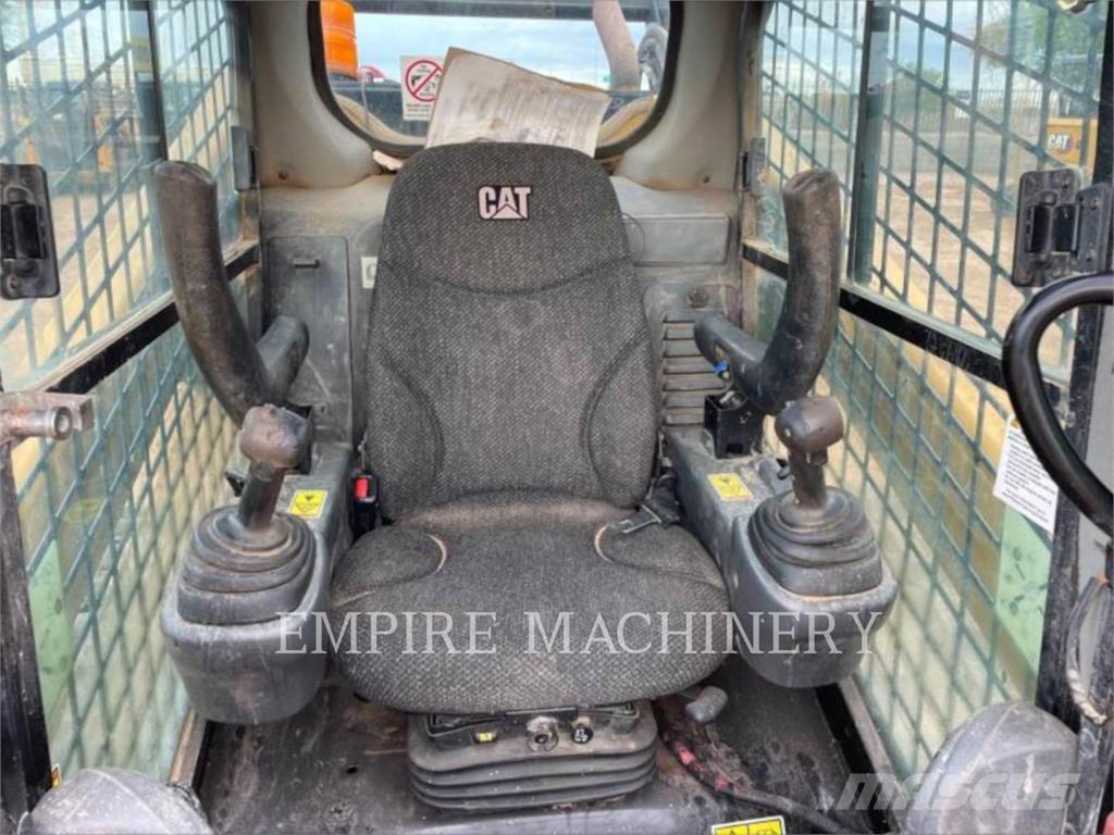 CAT 299D2 CA Kompaktlader