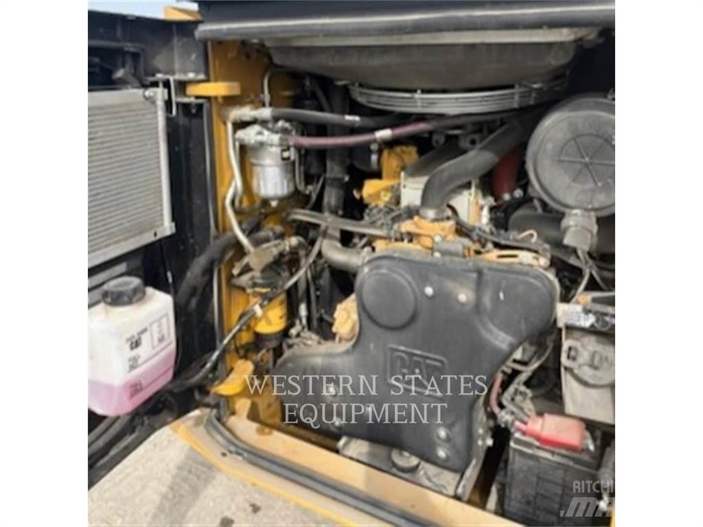 CAT 299D3 Kompaktlader