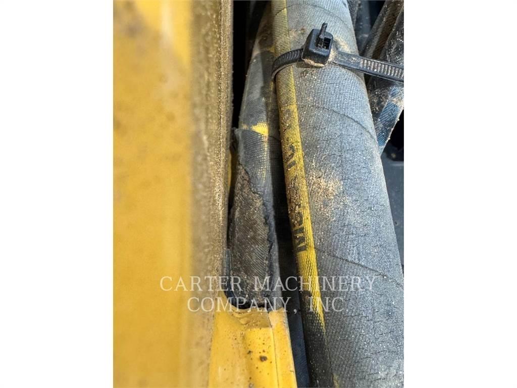 CAT 299D3XE Kompaktlader