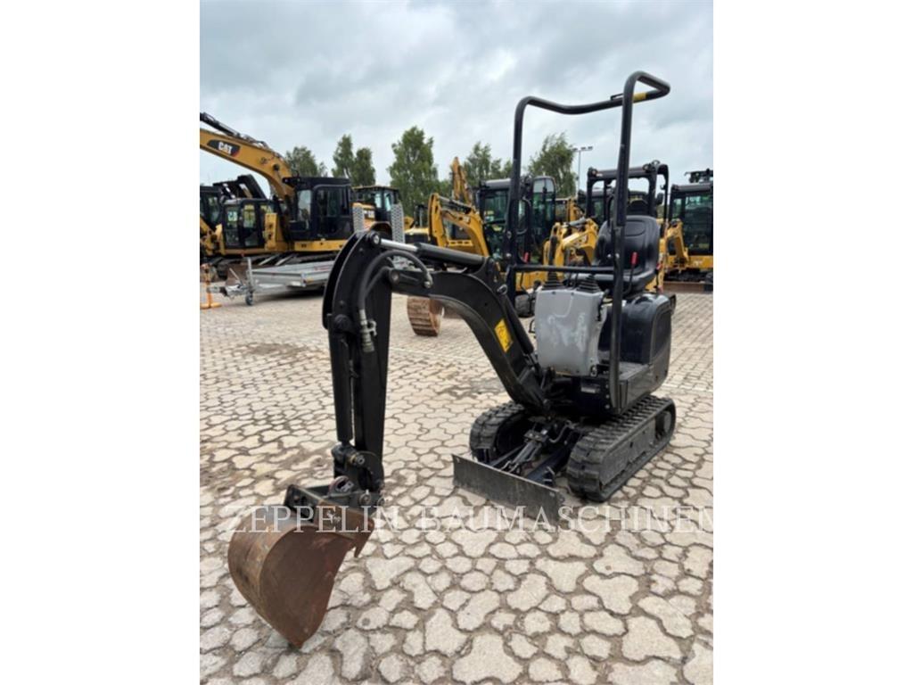 CAT 300.9D Raupenbagger