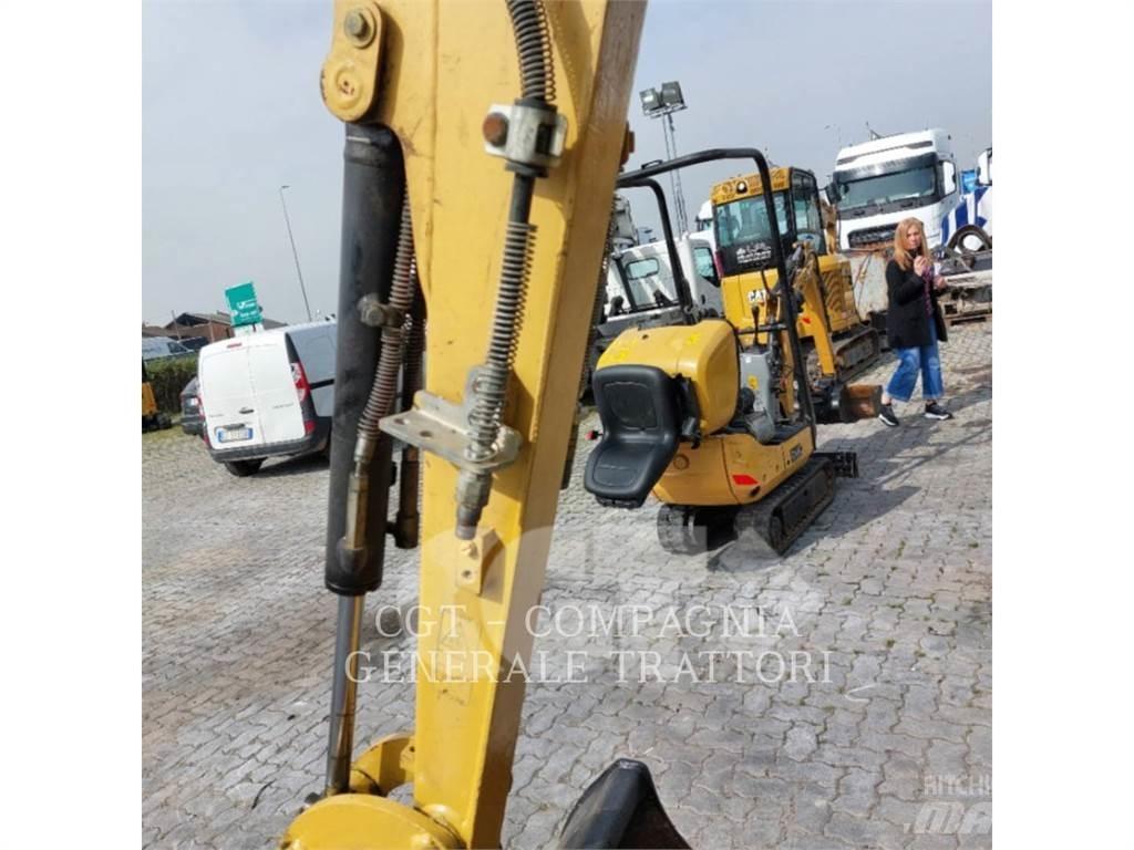 CAT 301.7 Raupenbagger