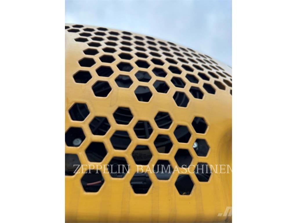 CAT 301.8-05A Raupenbagger