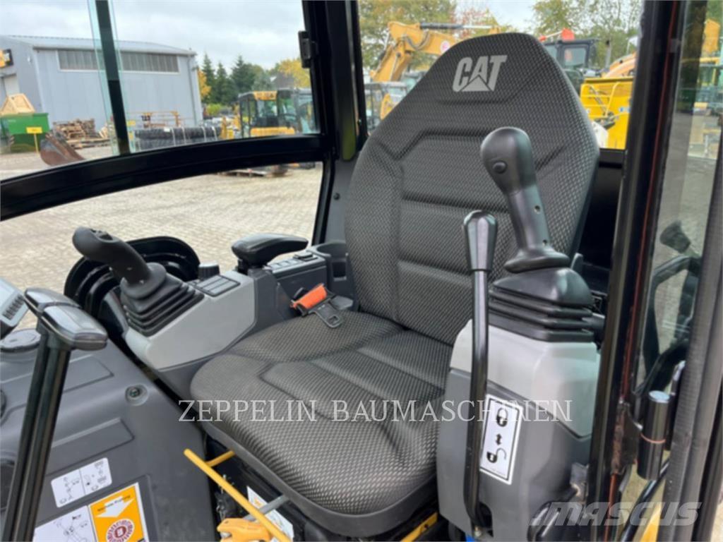 CAT 301.8-05A Raupenbagger