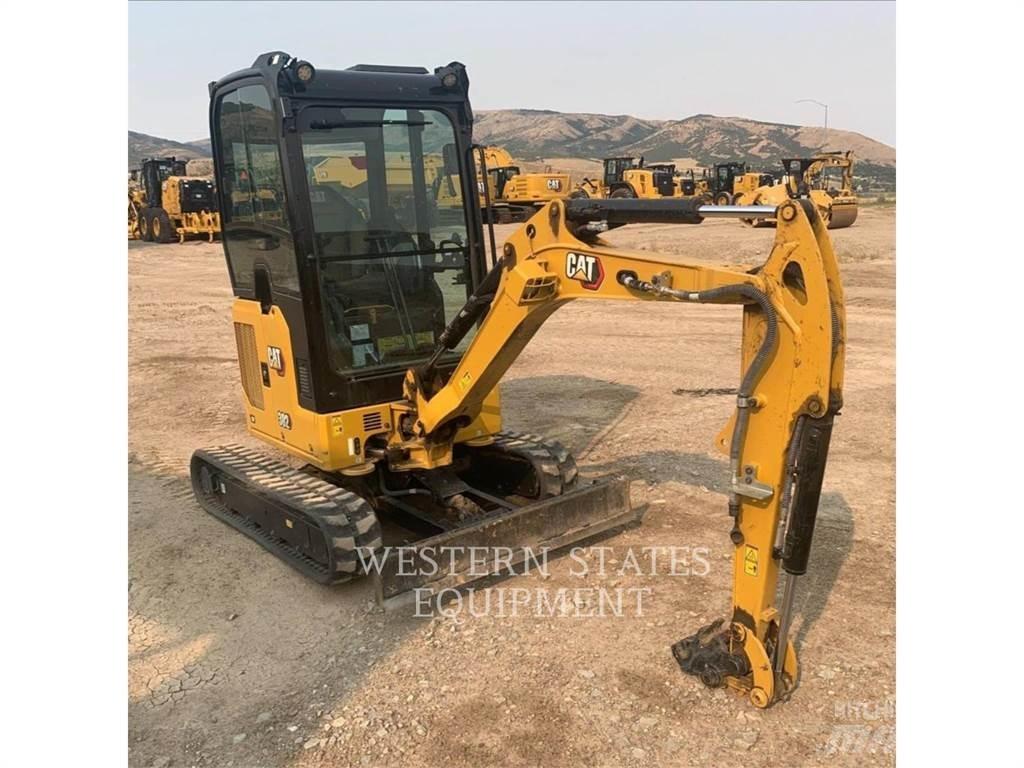CAT 302 Raupenbagger