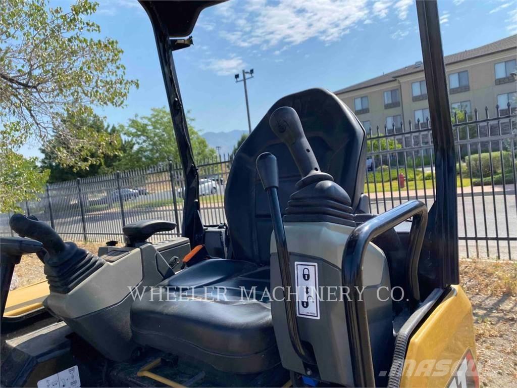 CAT 302.7 C1TH Raupenbagger