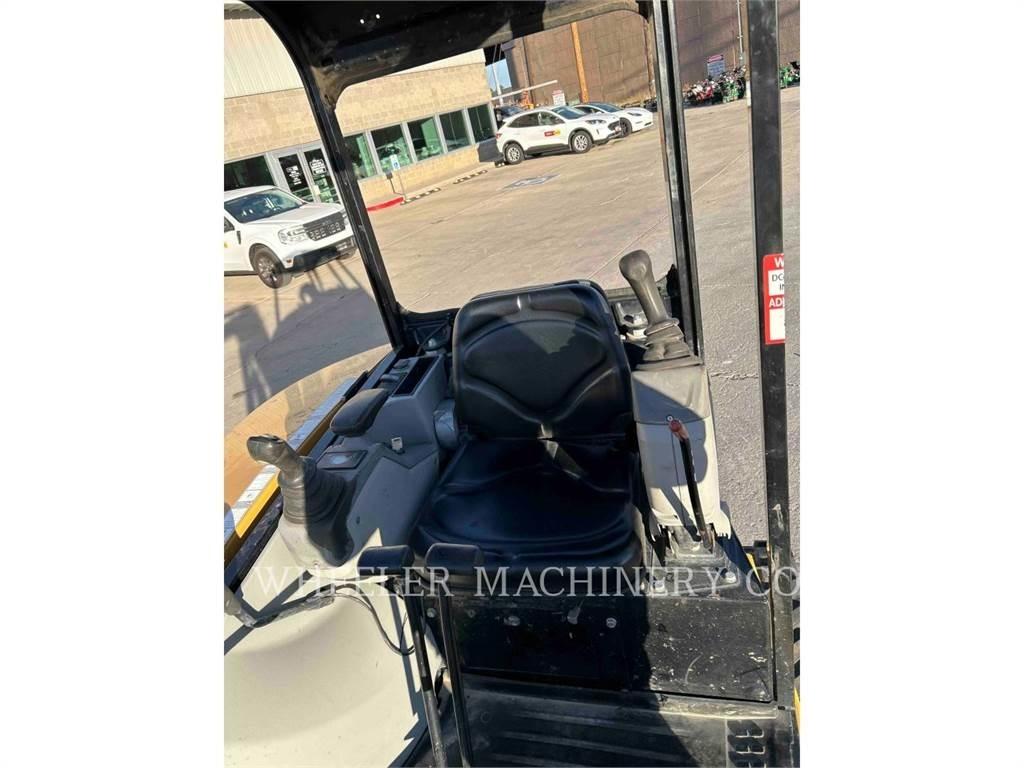 CAT 302.7DC1TH Raupenbagger