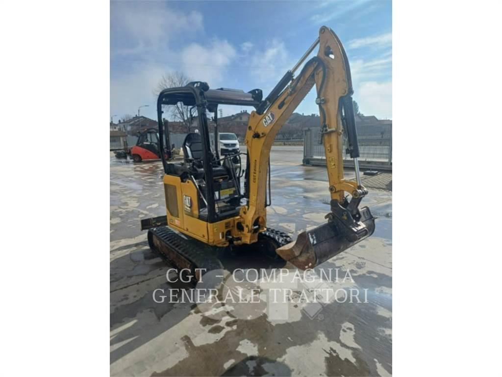 CAT 302 CR Raupenbagger