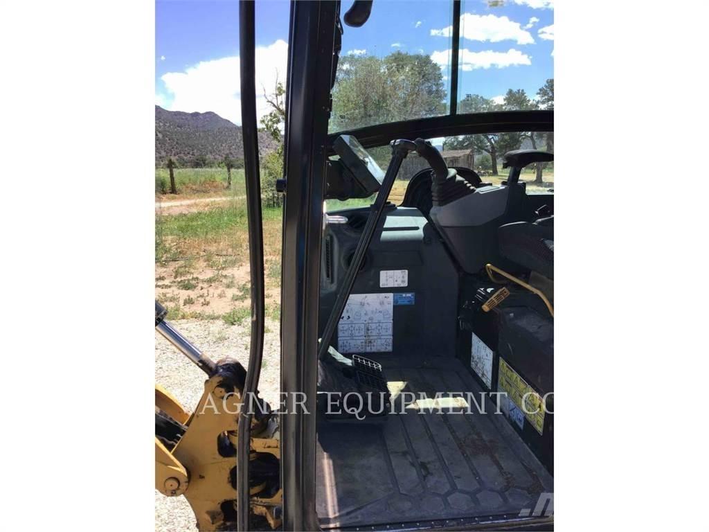 CAT 302 THB Raupenbagger